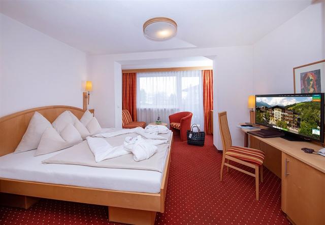 Hotel_Schütthof_Doppelzimmer_Schmitten.jpg