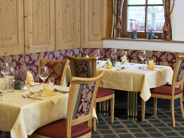 020_Restaurant_04.jpg