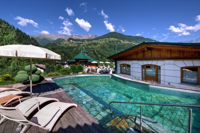 kristiania pool 2.jpg