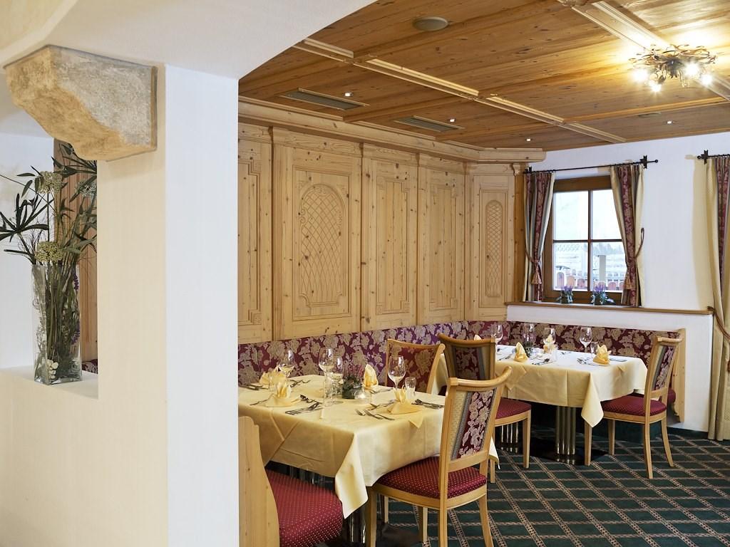 019_Restaurant_03.jpg