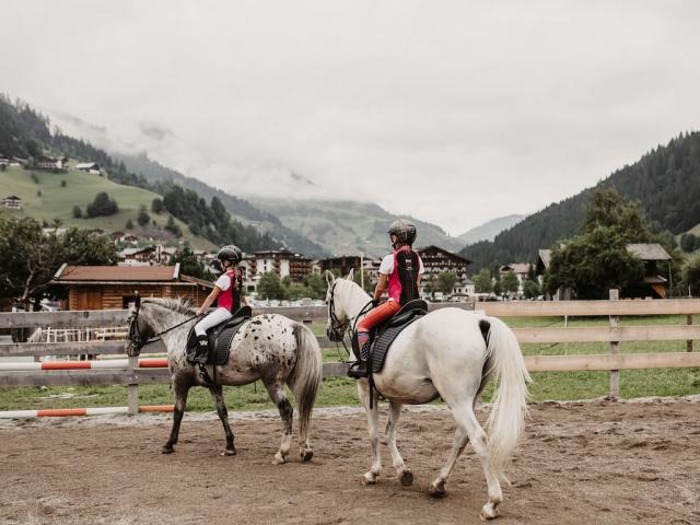 30-07-19_SelinaFlaschPhotography-118.jpg