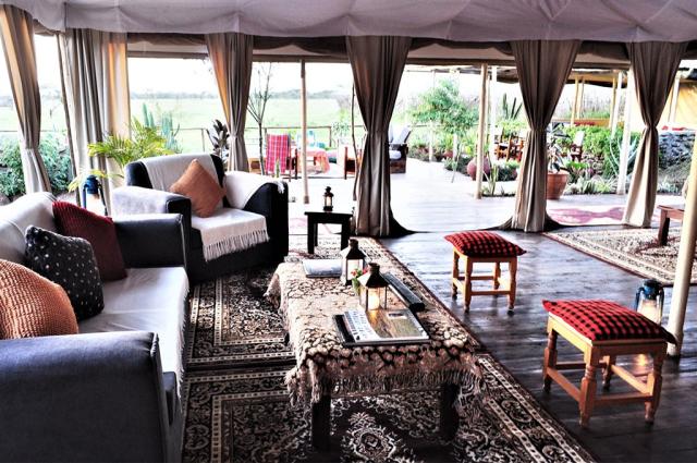 Keňa_Masai Mara_Zebra Plains_lounge2.jpg