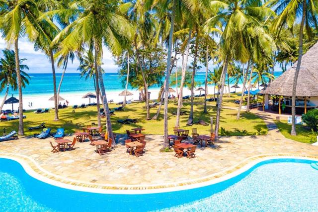 Diani-Sea-Lodge-12.jpg