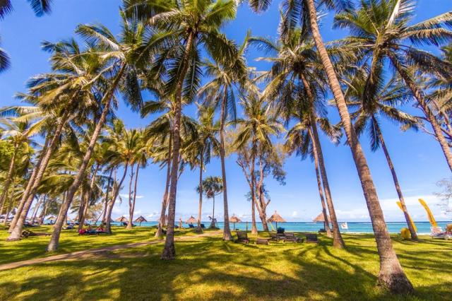 Diani-Sea-Lodge-07.jpg