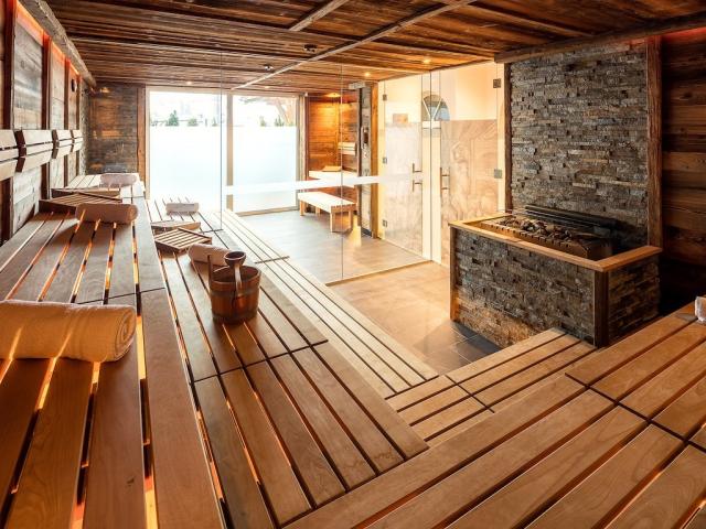 Sauna2.jpg