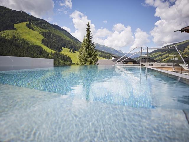 Pool 2.jpg