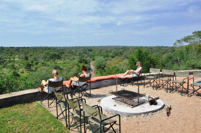Jihoafricka_Balula Bush Lodge_terasa1.JPG