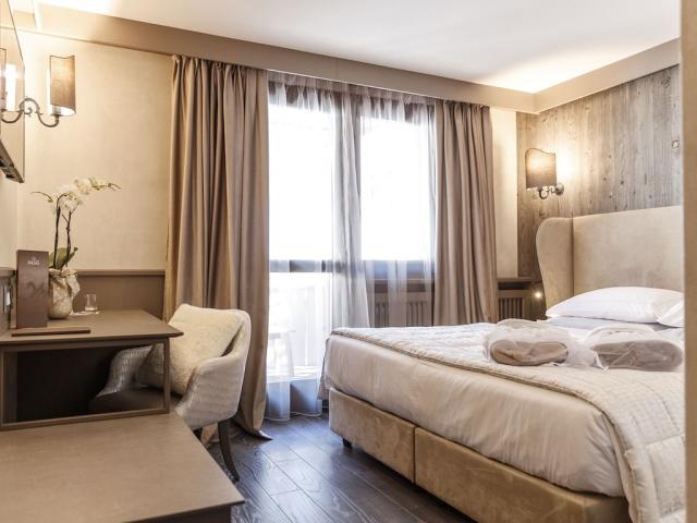 BZO-03696-Rooms-Perla 2.jpg