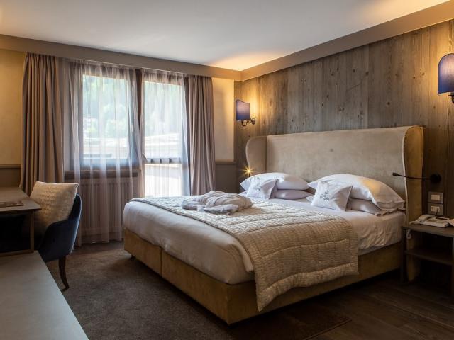 BZO-03696-Rooms-Perla.jpg