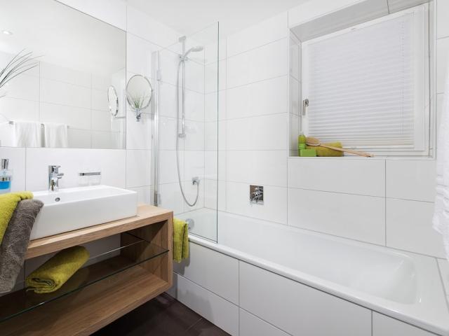 Doppelzimmer Beispiel Bad 1.jpg