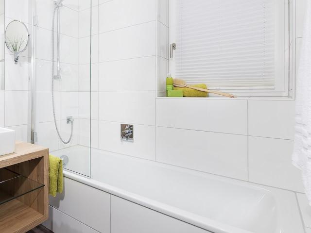 Doppelzimmer Beispiel Bad.jpg
