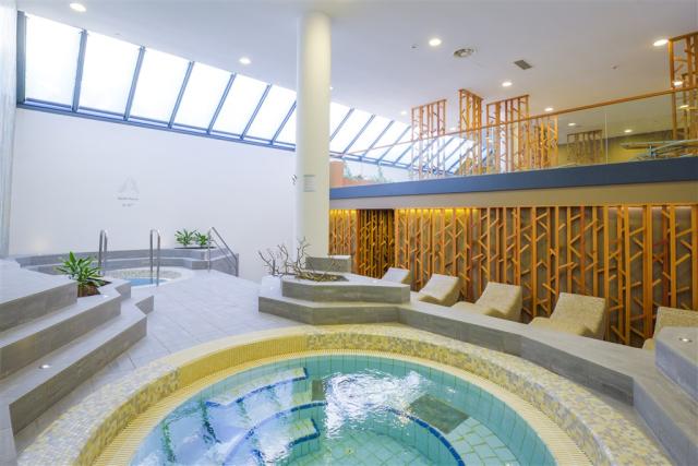 Spik hotel sauna world 1.jpg