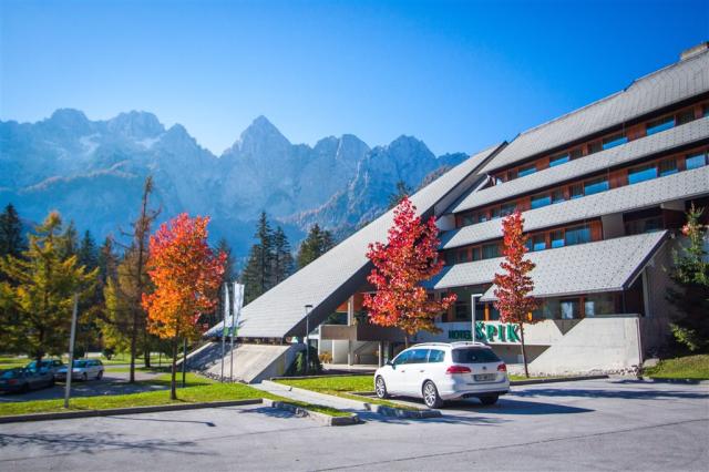 Spik with mountains Autumn colours.jpg