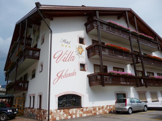 Villa Jolanda