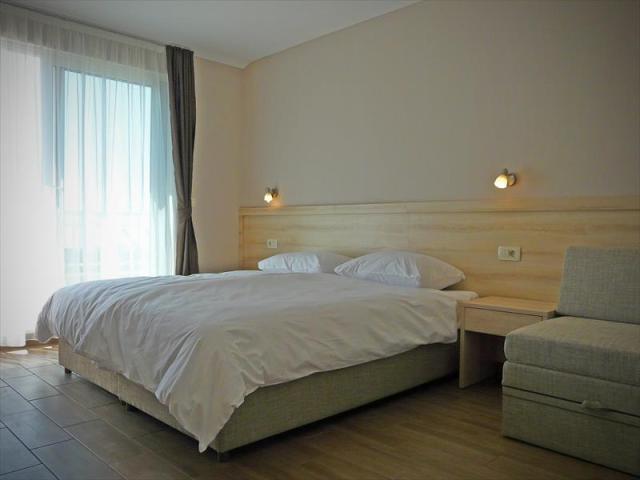 třílůžkový pokoj 2