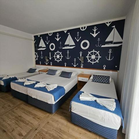 pokoj čtyřlůžkový