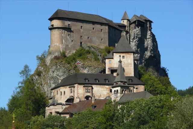 ravský hrad