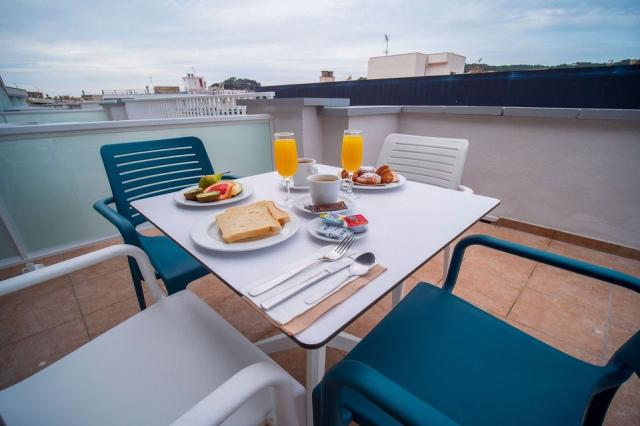 Hotel-Don-Juan-Tossa-Suite-Tossa-Terrace-06