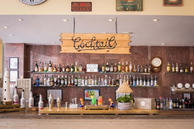 cocktailbar-royalsunsuites-bebida-santasusana492