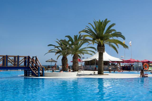 Piscina1