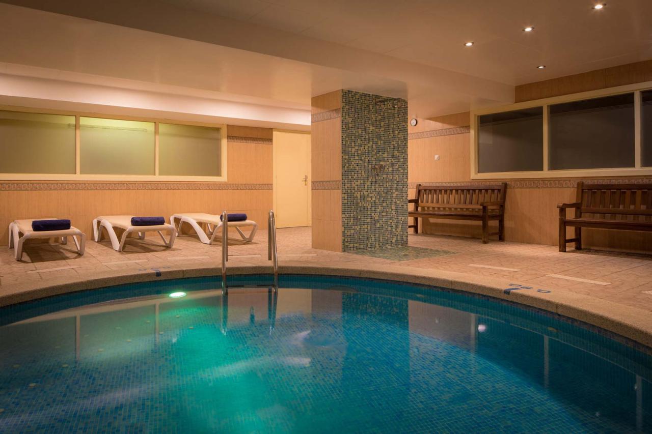 piscina-interior-calella130