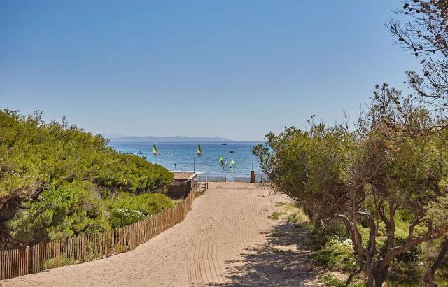 location-presqu-ile-de-giens-hyeres-residence-prestige-odalys-r