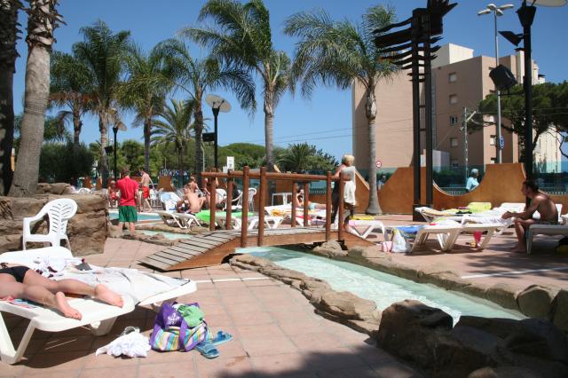 PISCINA 2
