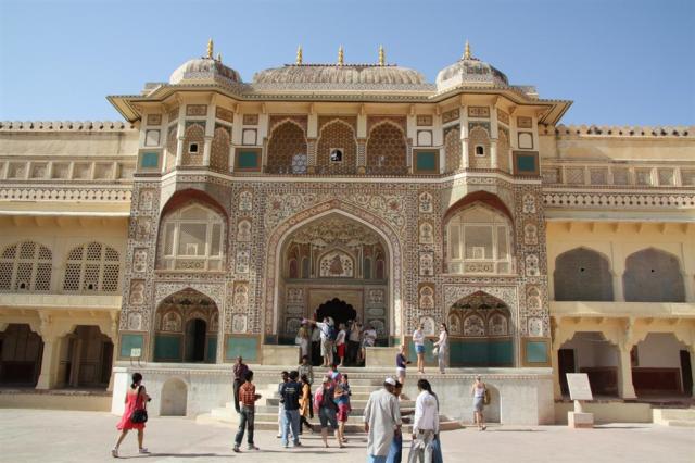 amberfortpalacegate.jpg