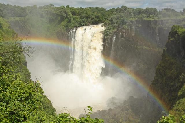 victoriafalls.jpg