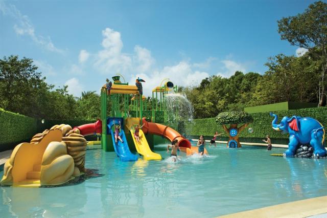 dreams_tulum_ExpClub_WaterPark_1A.jpg