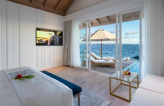 BM_Sunset Water Villa with Pool 20.jpg