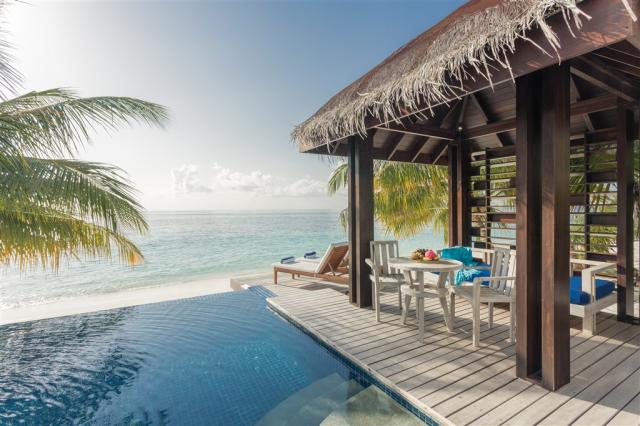 BM_ Beach Pool Villa 03.jpg