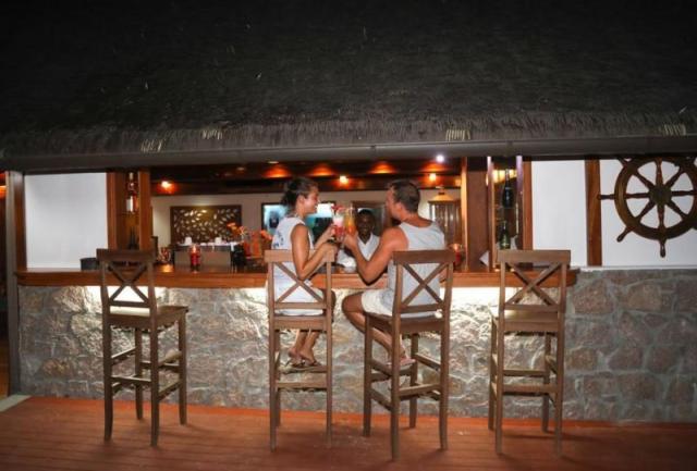 bar.JPG