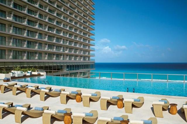 SEVCU_PreferredClub_Pool_1.jpg