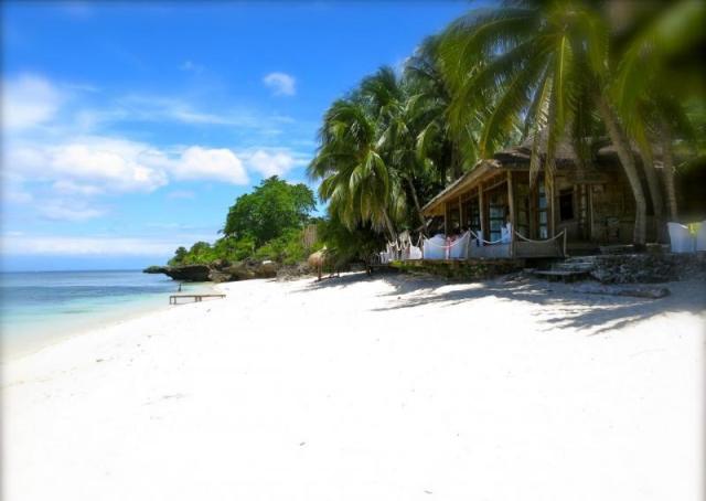 bestholidaydestinations_20121123_siquijor-cocogroveresort.jpg