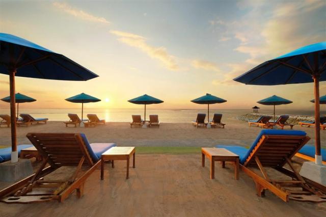 nikko_bali_benoa_beach0.jpg