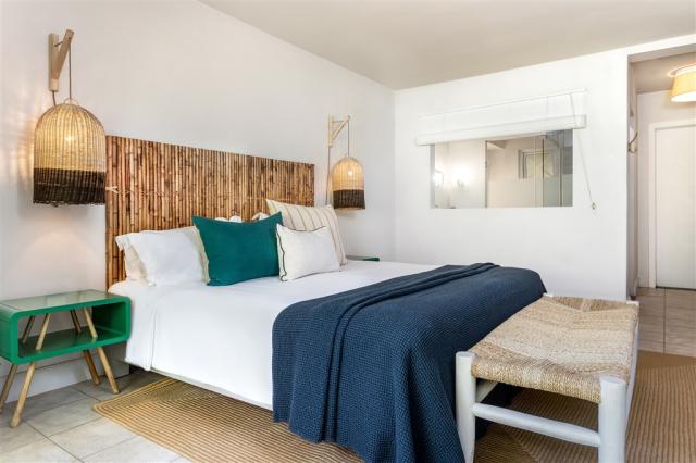LA Couple Room_Chambre couple 02.jpg