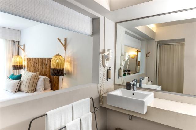 LA Couple Room_Chambre couple 04.jpg