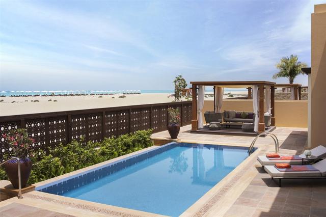 One Bedroom Villa - Pool.jpg