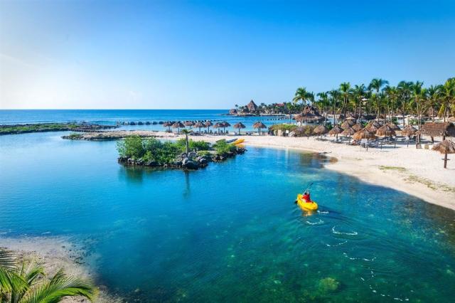 Catalonia_riviera_maya_.jpg
