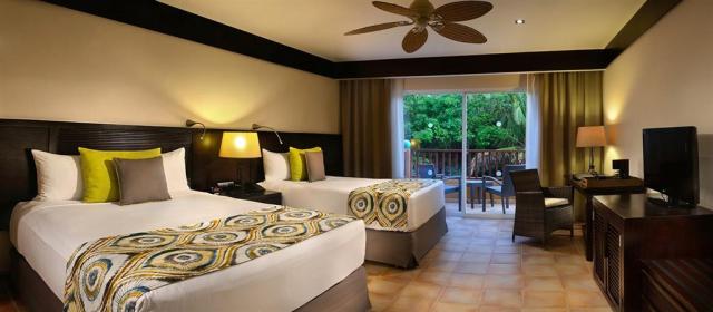 Catalonia-Playa-Maroma-Room-Premium-2-extended.jpg