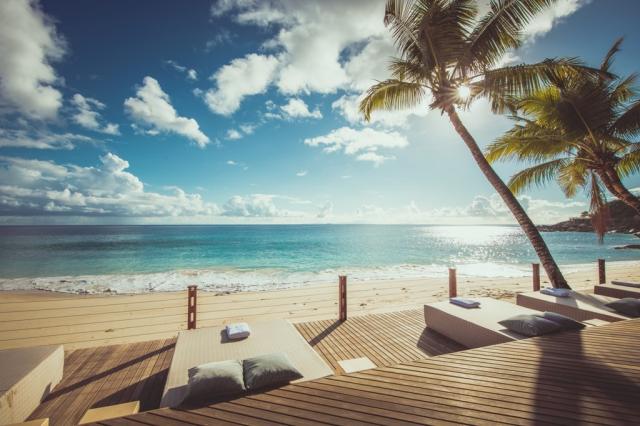 Deck-sunloungers-1.jpg