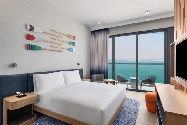 RKTMAHX_King-Room-with-Sea-View.jpg