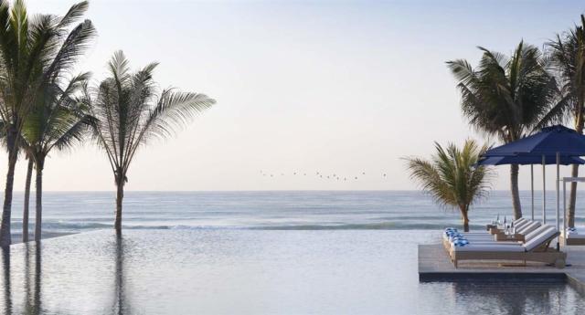 al_baleed_by_anantara_pool07_1920x.jpg
