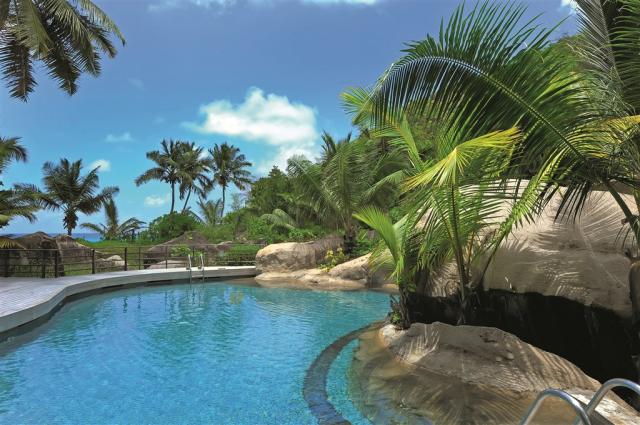 lemuria-seychelles-pool-view-1_hd.jpg