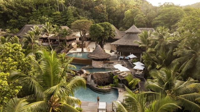 Constance-Lemuria-Pool-09.jpg