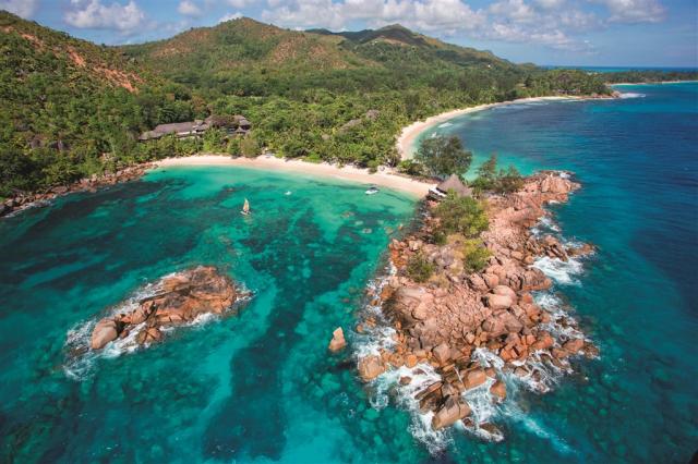 lemuria-seychelles-aerial-view-12_hd.jpg