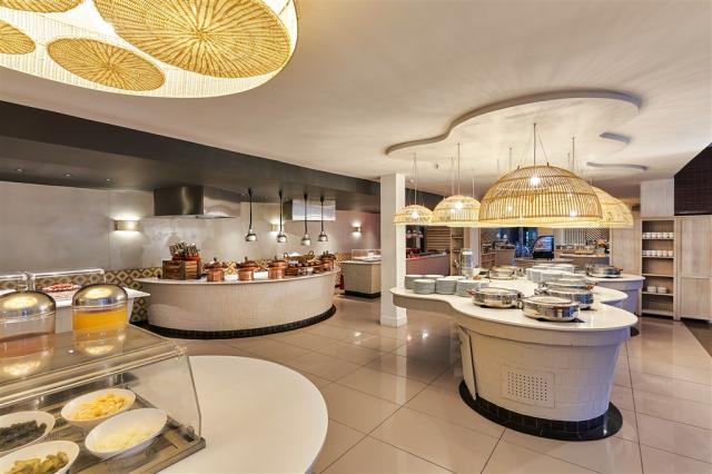 TRA_Mozaik restaurant 02.jpg