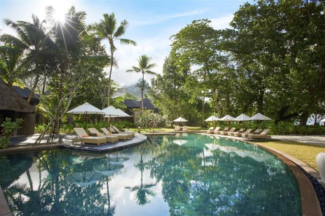 ephelia-seychelles-2017-ab-pool-01_hd.jpg