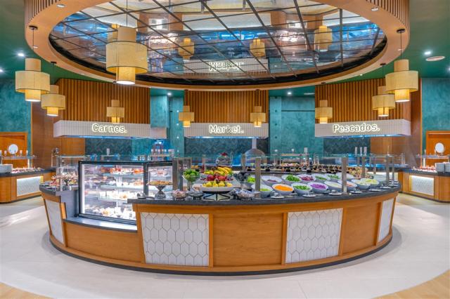 restaurante buffet market.jpg